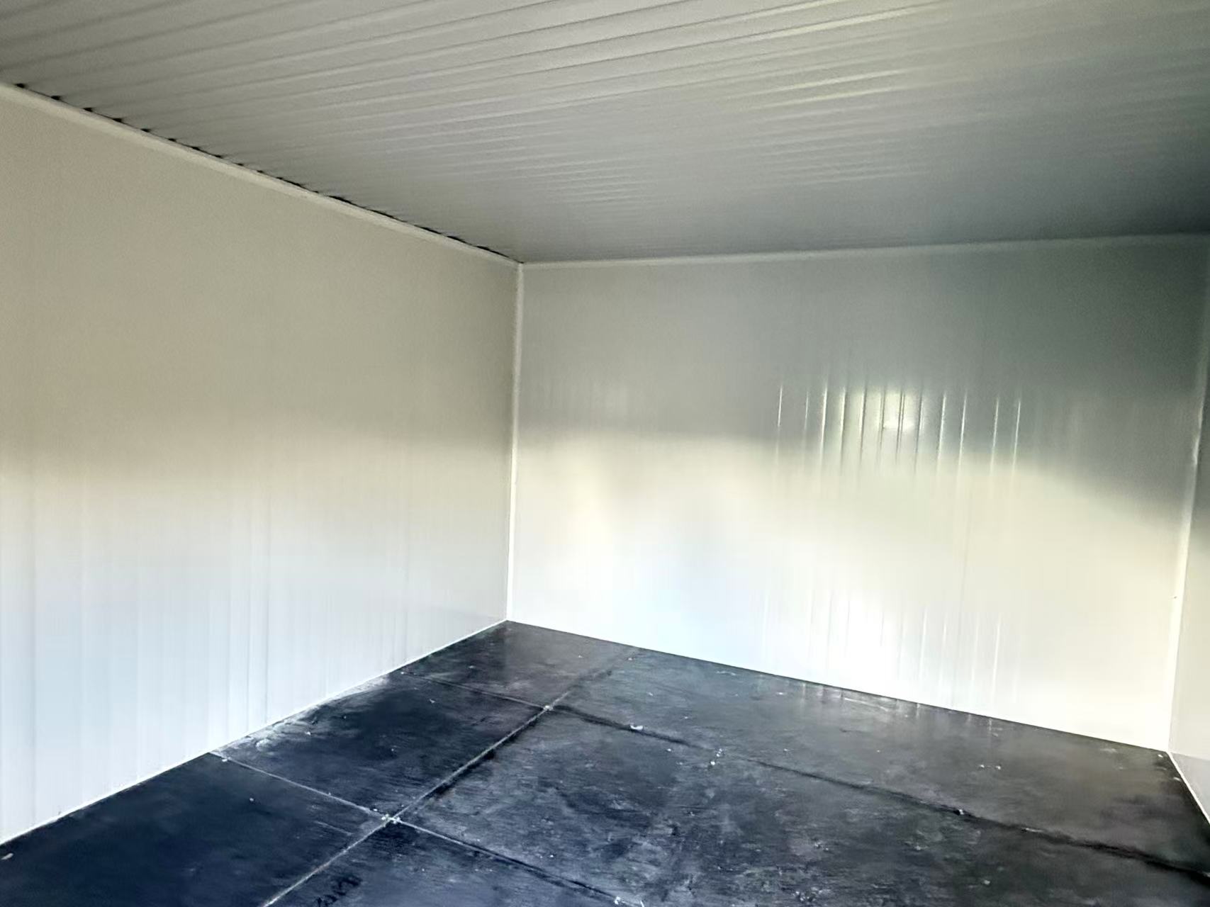 Raumzelle aus Seecontainer, Detailansicht Raumzelle aus Seecontainer, Detailansicht, EMC Containerhandel GmbH, Duisburg