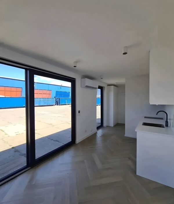 40 Fuß Containerhaus, individuell, Ansicht 8 40 Fuß Containerhaus, individuell, Ansicht 8, EMC Containerhandel GmbH, Duisburg