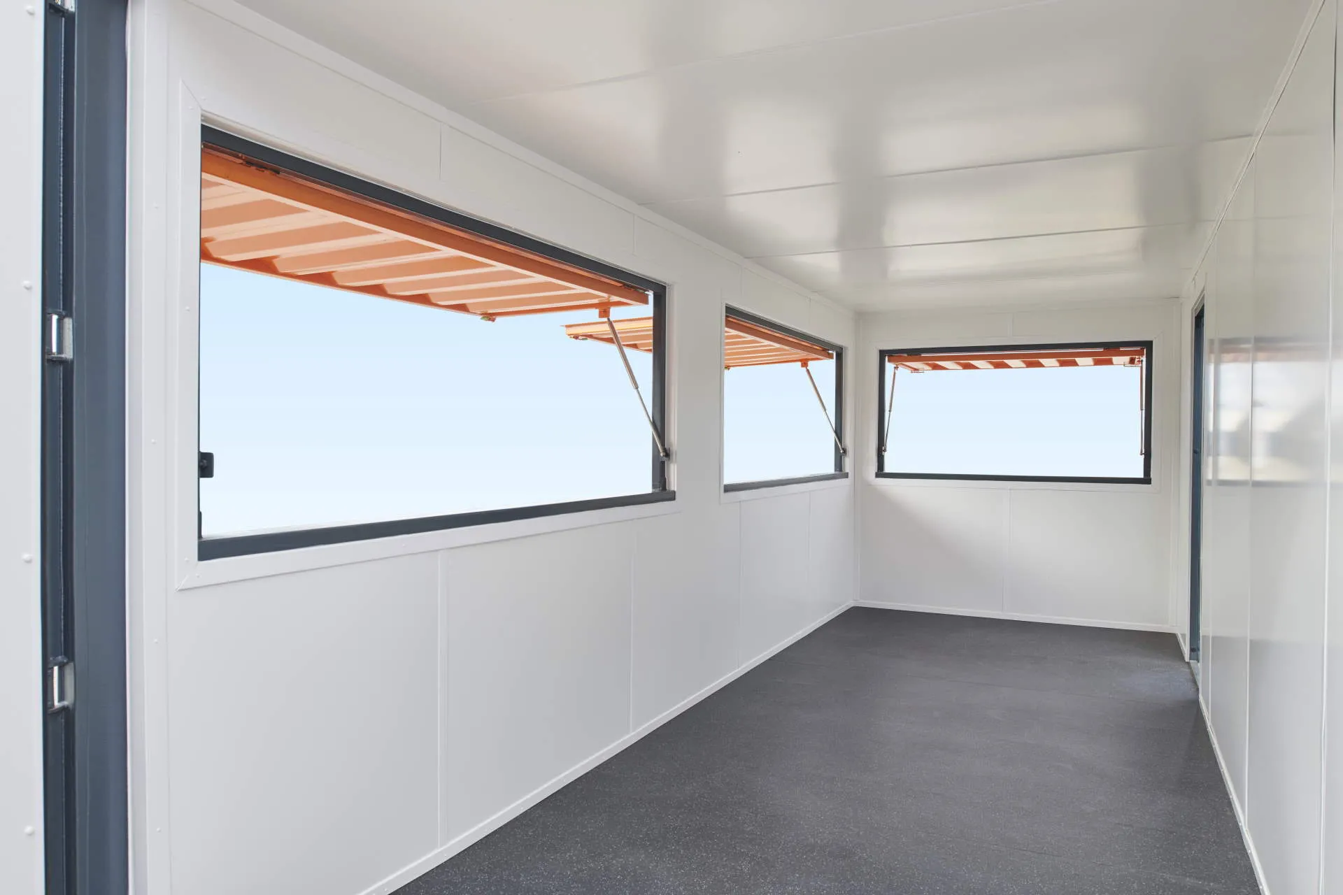 20 Fuß Verkaufscontainer, Café und Kiosk, Innenansicht 20 Fuß Verkaufscontainer, Café und Kiosk, Innenansicht, EMC Containerhandel GmbH, Duisburg